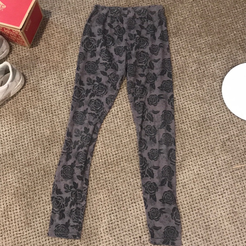 rose leggings